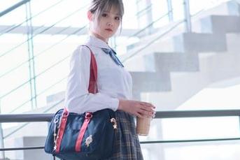 喂，在线观赏Akisoso秋楚楚的复古高清，不会失望哦