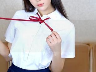Feilin嗲囡囡 – 施忆佳KITTY泳装图片召唤，下载速度快过闪电，哈哈哈！