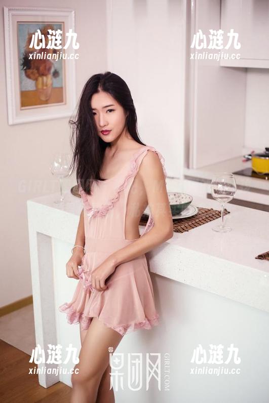 GIRLT果团网 - 好吧，Miss琪的“女孩”作品看似清新，私拍其实暗流涌动。