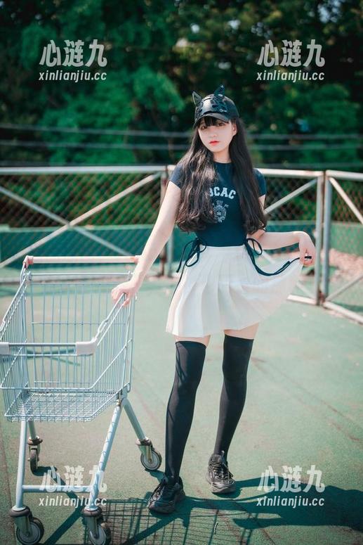 细品原图，Jenny(정제니)把“女孩”的定义都推翻了，不说也明白的那种。