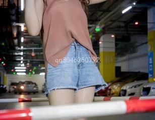 MSLASS梦丝女神 – 超市美食套图，玥玥教你当个精明吃货少女。
