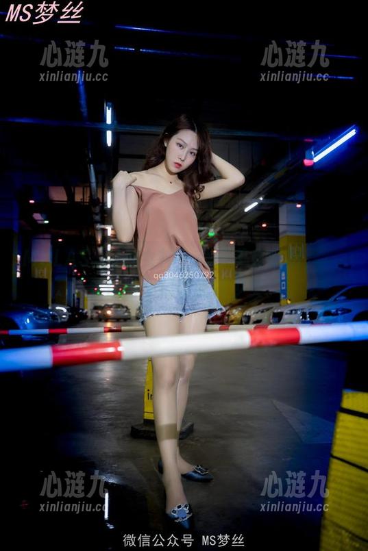 MSLASS梦丝女神 - 超市美食套图，玥玥教你当个精明吃货少女。