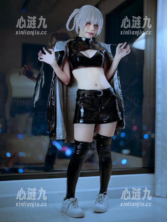PingPing的圣路易斯写真，绝对让你意想不到，来吧，快去搞个下载。