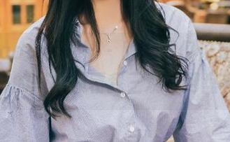 TouTiao头条女神 – 眼镜不仅仅是眼镜，李丽莎的写真颠覆我三观，网盘有真香