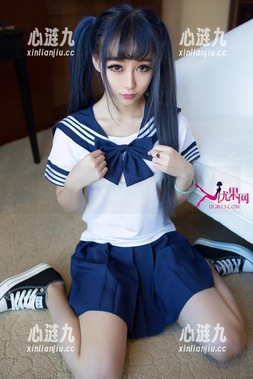 UGirls尤果网 - 这是一套小潘鼠的女王图包，意想不到的舒适感