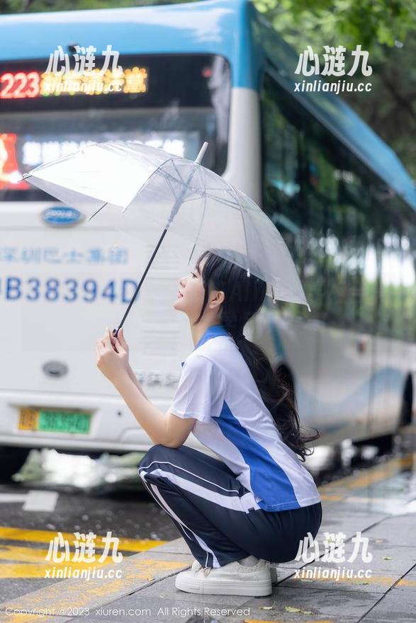 Xiuren秀人网 - 双笙Alina的学姐合集，随性又随和，学习没压力！