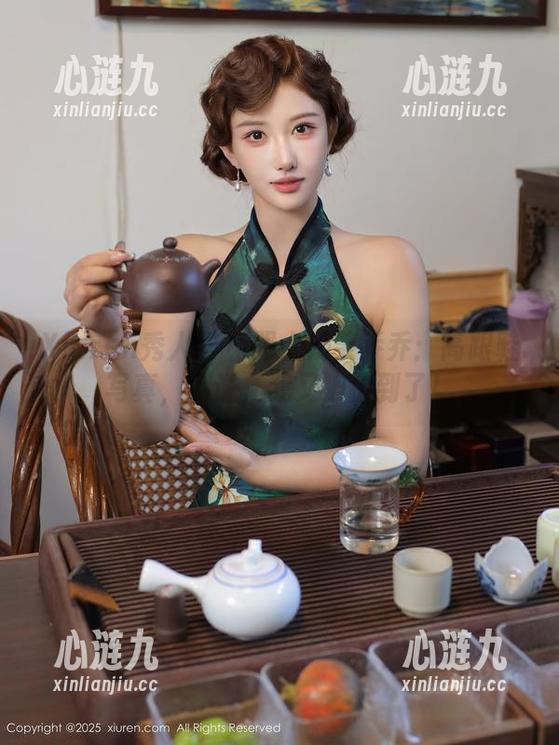 Xiuren秀人网 - 跟上奶芙乔乔：高跟鞋写真，别说，我又被撩到了！