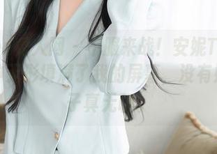 Xiuren秀人网 – 不服来战！安妮Tess这位女神无形填满了我的屏幕，没有她的日子真无聊。