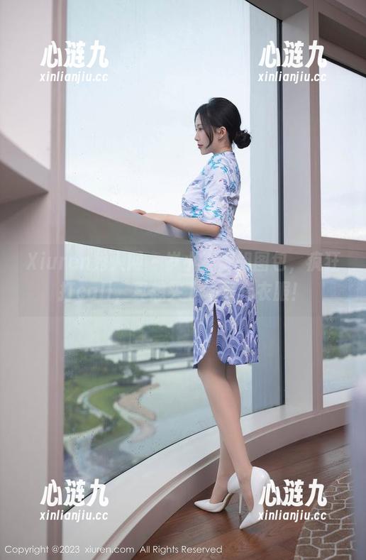 Xiuren秀人网 - 岁小岁御姐图包，疯狂打call，真想买下一整套衣服！