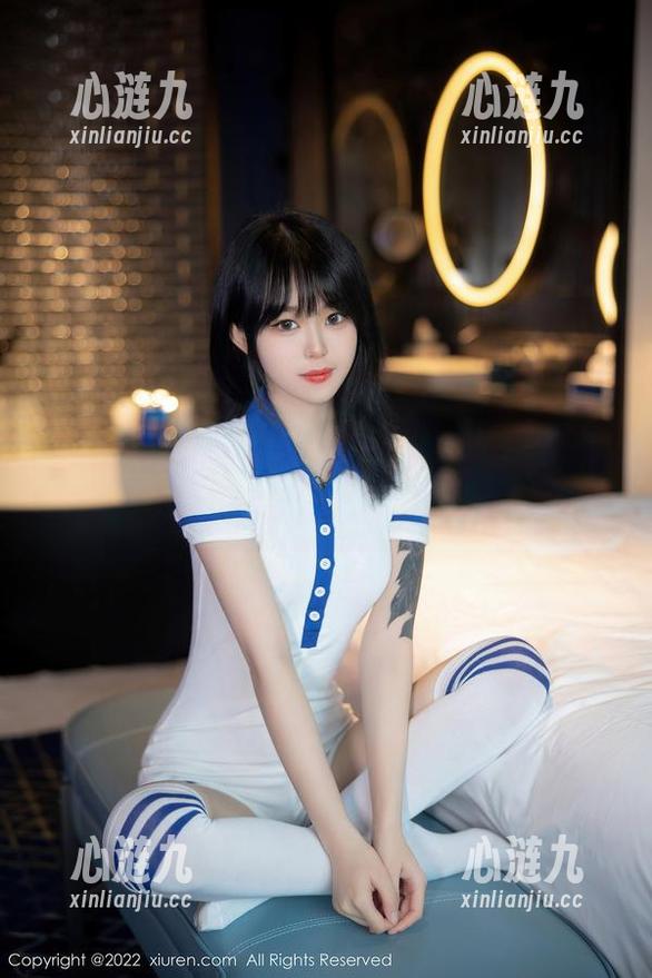 Xiuren秀人网 - 星子柒kiki专属黑白合集，下载需配心脏病证明！