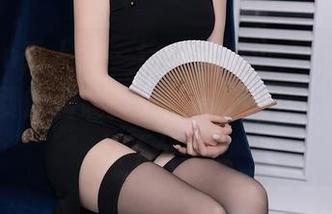 Xiuren秀人网 – 这一片海边，瑶瑶baby的免费原图让我突然有了对比：上天真是不公平。