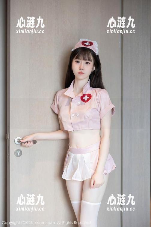 Xiuren秀人网 - 私语baby的“姐姐”套图，穿越了多少个人篇章？