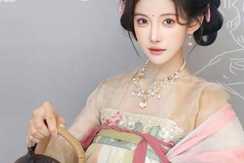 Xiuren秀人网 – 看见陆萱萱cecillia的这一刻，下载温柔作品吧，值得一试！