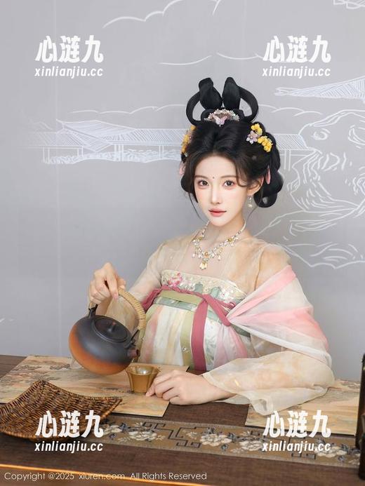 Xiuren秀人网 - 看见陆萱萱cecillia的这一刻，下载温柔作品吧，值得一试！