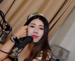 pans – 小柔全套美腿，下载的时候请控制住你的心！
