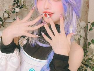 rinka冲田凛花与白银诺艾尔的无圣光写真：这就是没有滤镜的真实！