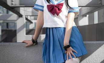 不呆猫+水手服+黑丝=不可思议的免费合集，快来凑热闹！