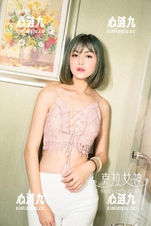克拉女神 - 分享熙妍的天使写真，飞起来的时候可要小心滑倒哦！