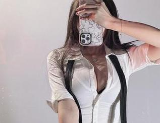 微密圈 – 漫游兔宝妮to的居家，发现啥都可以当道具