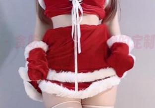 微密圈 – 贪吃兔宝妮to与她的定制浴缸写真，水里溜滑梯？