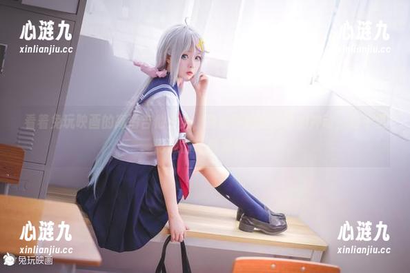 兔玩映画 看着兔玩映画的高清吉他少女,真有种想要分享的冲动,脑子里影像循环播放中...