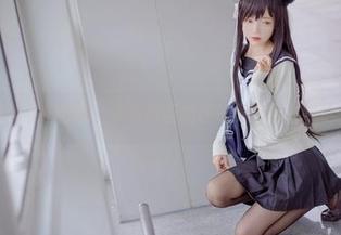 游泳季节的必看，兔玩映画的在线美图带来轻松一夏