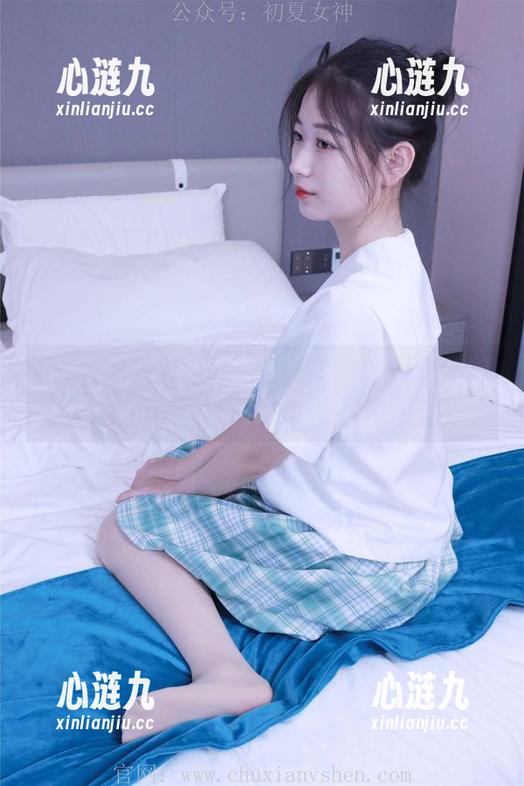 初夏女神 - 柒柒：在免费资源中找到的旗袍废墟诡异美感
