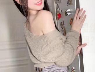 微密圈 – 十万口草莓粥粥与裤里丝合辑-有种酥酥的意外，来一份吗？