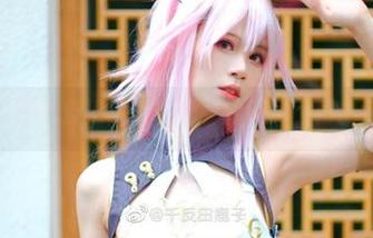 在旅途中的千反田鹿子，分享的照片比日出还美好。