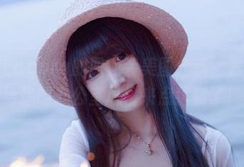 古川kagura的职业装美图分享，是时候给你的办公室风格来点猛料了！