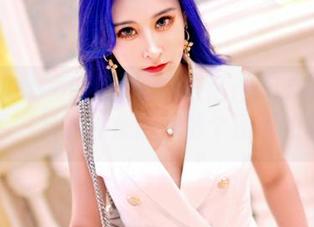 嗲囡囡 – 一不小心滑进施忆佳KITTY的原图，手一抖就过来围观那个澎湃的套图！