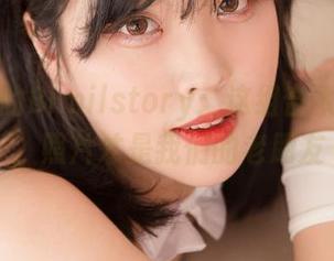 宋哈娜的Bimilstory：这组合太刺眼了，照片才是我们的老朋友
