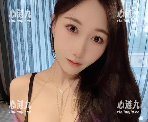 微密圈 - 就叫小玉吃果冻和她的皮衣吧！这图集能让人回味无穷？