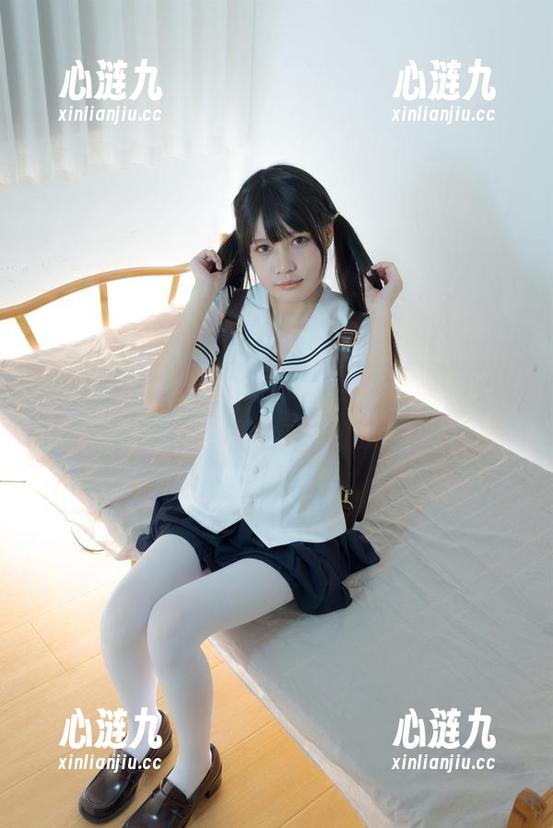 少女秩序 - 全集更新，鹿可的粉色写真：一脸懵逼的看过才懂！