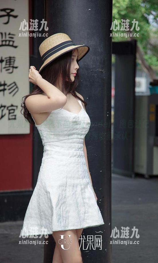 尤果网 - 眼镜下的葛征model：图包让记忆更模糊”的时候我也得承认
