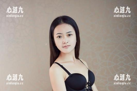 尤物馆 - 陈怡曼coco的浴缸：泡一泡，图包开画，水流带来的合拍画面你收到了吗？