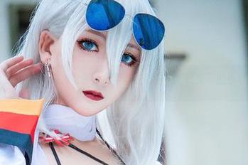 念念_D的白枪呆兔女郎，免费图册等你来“研究”的小可爱！