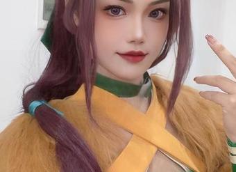瞧瞧戚顾儿的上官婉儿惊鸿之笔，居然让我想起了午后的茶，真有趣