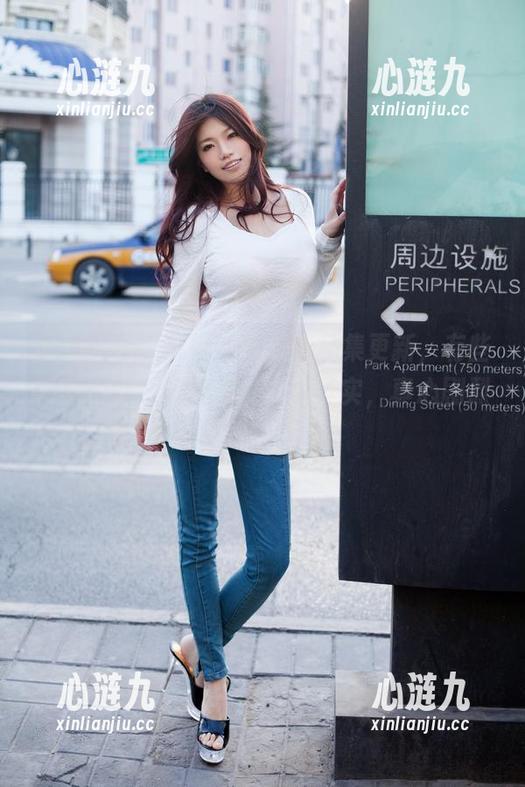 推女郎 - 田芯娜的毛衣作品集更新，有些如梦似幻，有些又真得太真实，真心剧烈纠结。