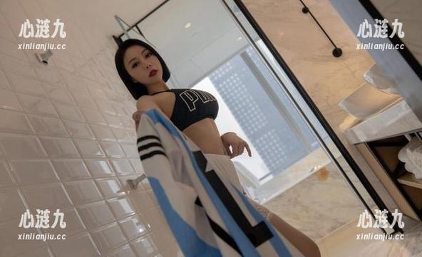 微密圈 - 果儿Victoria和她的黑丝：定制之道还有更多意外，图片真心惊艳！