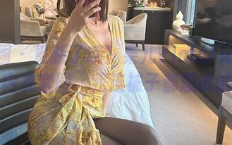 微密圈 – 更新了哦！果儿Victoria的粉色内衣套图，我连袜子都想试试。