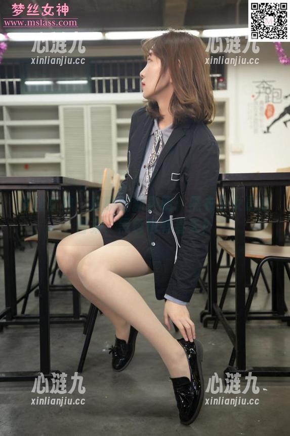 梦丝女神 - 晓晓的新声明：黑衣少女最新合集，黑色也有春天！
