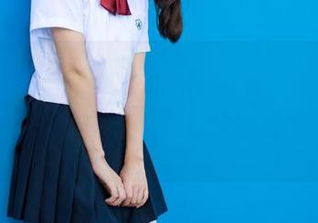 森萝财团 – 小兰点赞的白丝K制服少女，你说这原图能有多撩？资源也是一绝，看着都有点迷糊。