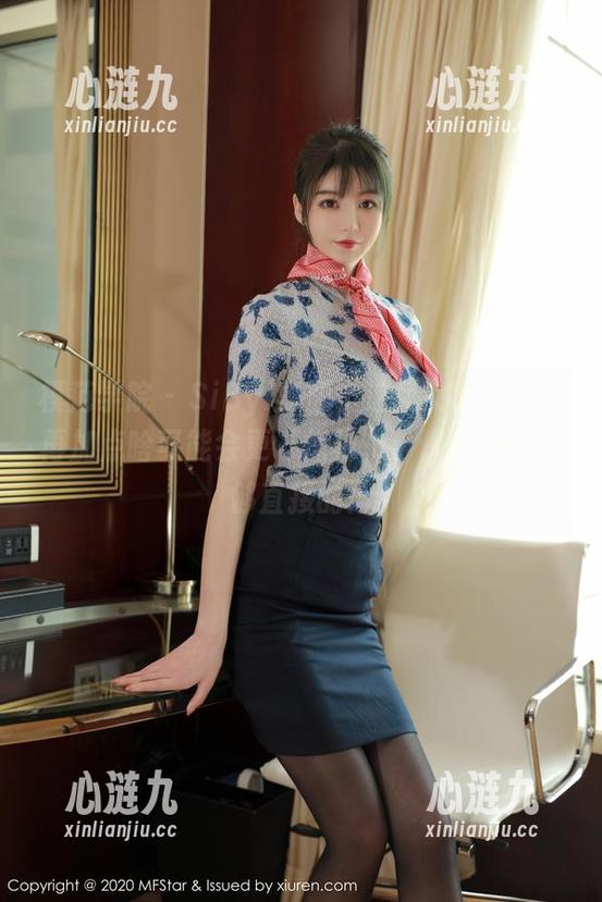 模范学院 - SiByl李思宁这兔女郎，要是再加点啥可能会更“惊艳”，但原图也是够直接的！