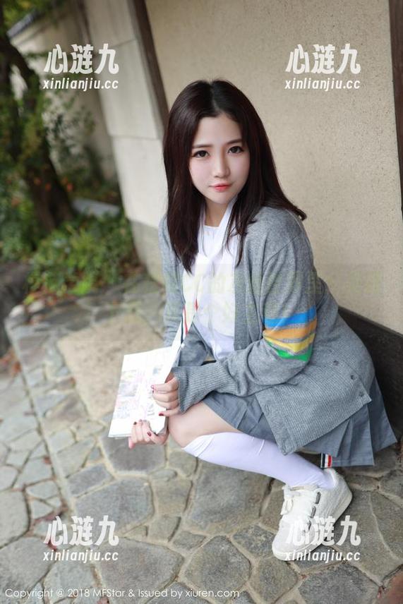 模范学院 - 在程程CC的灰丝世界里：美图下载，真是个好主意！