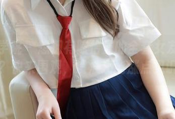模范学院 – 想拥有陈怡曼的全套女友图包？快来围观，没准还能涨点见识