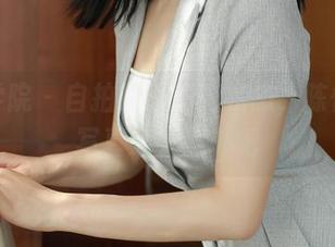 模范学院 – 自拍的无圣光状态，陈怡曼的写真让人意外吧