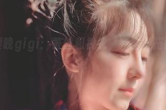 高清樱晚gigi：蕾丝和视线，完全能搭配起来的！