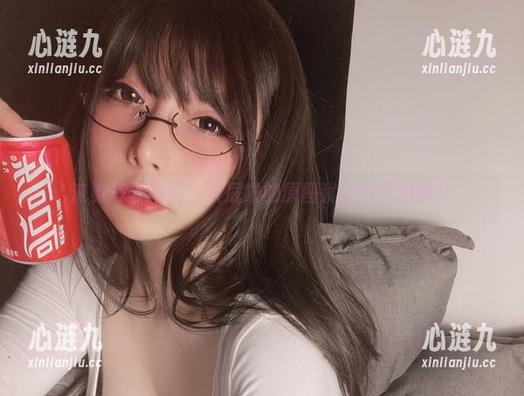 涞觅写真再现，次屁啦的原图犹如百变魔女！