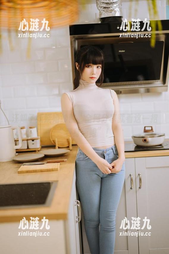 汪知子妖娆婚纱照，全网分享就看这一招“变身新娘”！